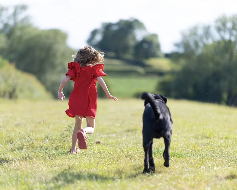 191 Emily And Oslo Summer Walk 2